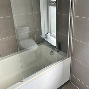 Holiday Letting Cleaning Bath